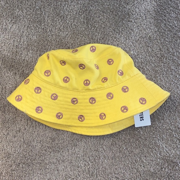 Urban Outfitters Accessories - Urban Outfitters Peace Sign Bucket Hat